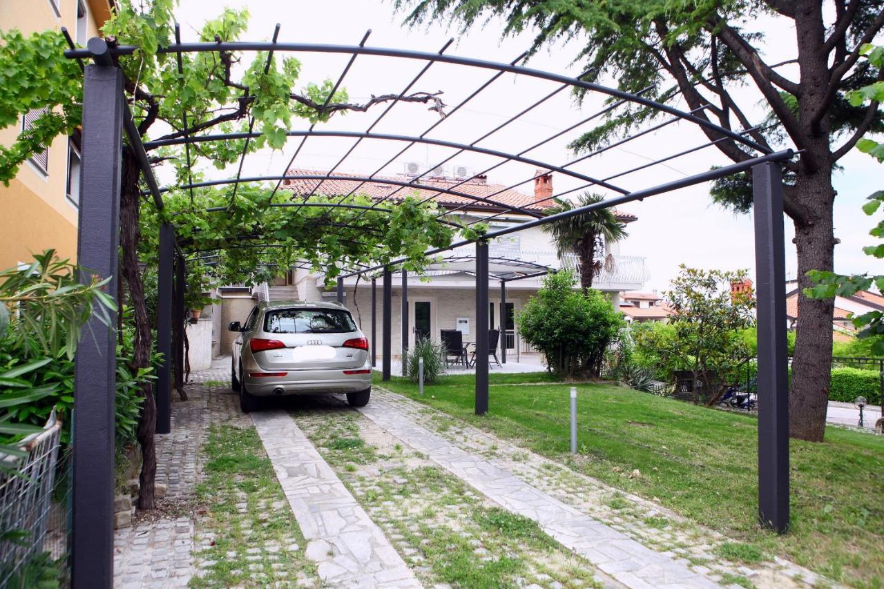 Villa Uma Izola Bagian luar foto