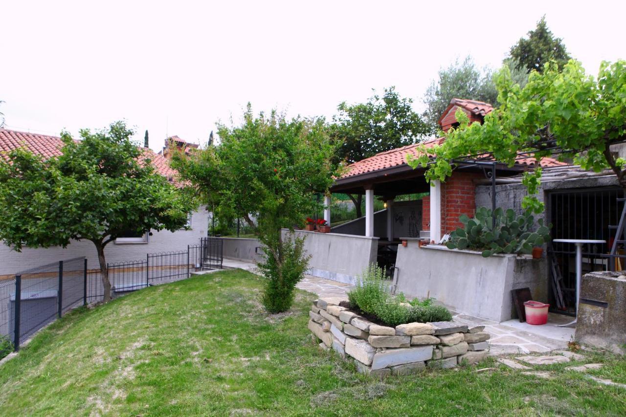 Villa Uma Izola Bagian luar foto
